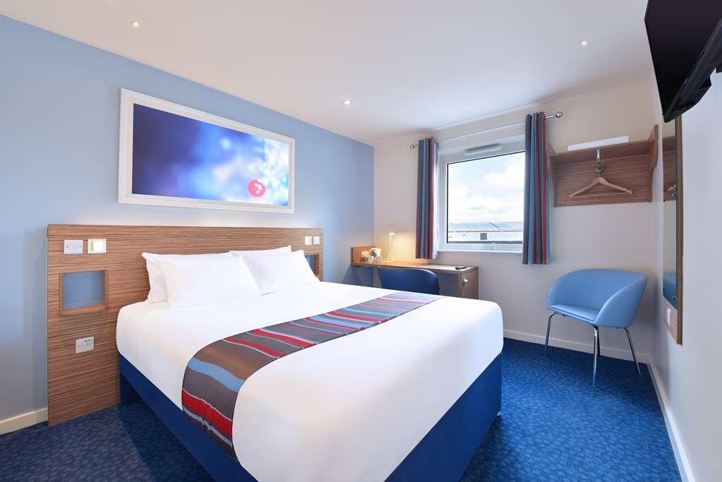 Travelodge Harlow Δωμάτιο φωτογραφία