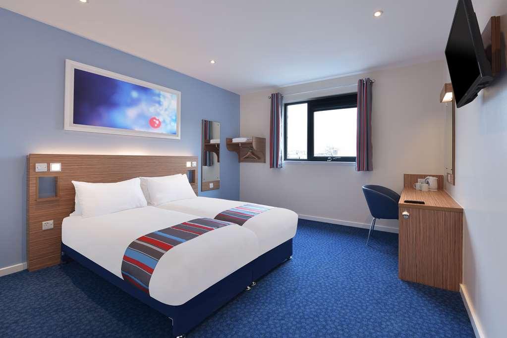 Travelodge Harlow Δωμάτιο φωτογραφία